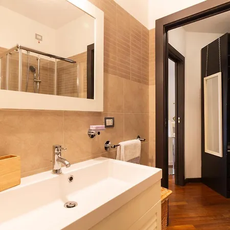 Residenza Smeraldo - Terrazza San Siro Διαμέρισμα *